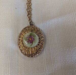 Vintage  Gold Locket Pendant Necklace  Floral Design Bohemian